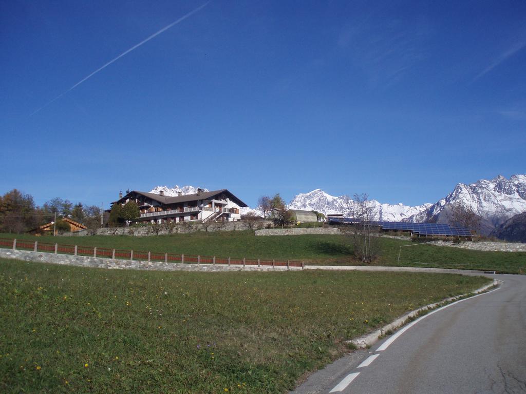 Agriturismo Plan D'Avie Aosta Rom bilde