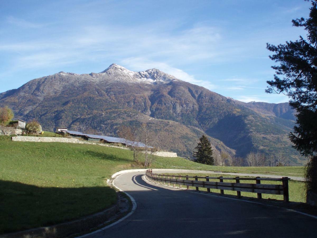 Agriturismo Plan D'Avie Aosta Eksteriør bilde